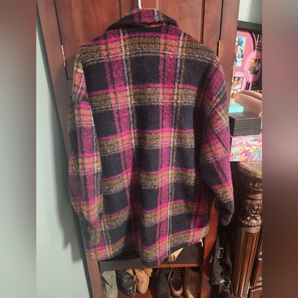[zara] oversized blogger favorite plaid shacket.  S-M - Picture 9 of 14